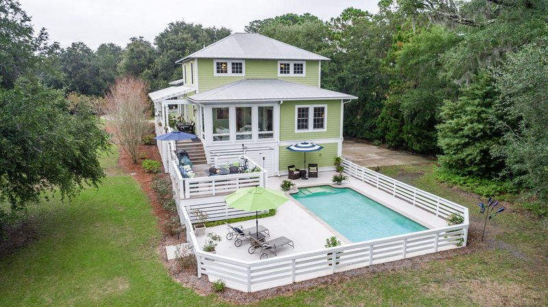 2737 Bryans Dairy, Johns Island, SC 29455