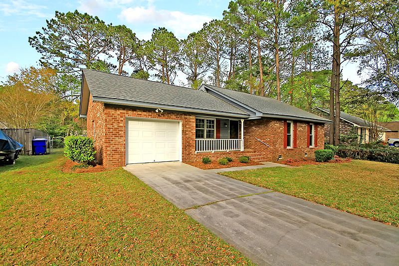 2896 Ashley River Rd, Charleston, SC 29414