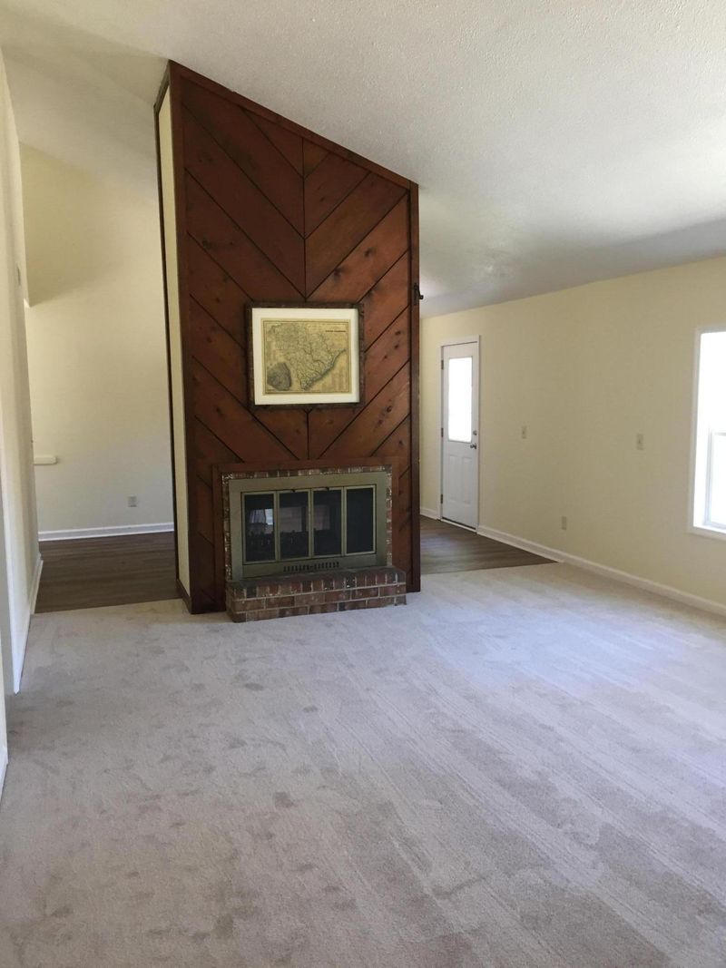 208 Pebble Creek Rd, Summerville, SC 29486
