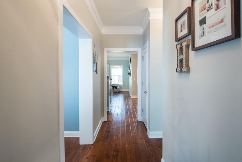 7414 Northgate Dr, Hanahan, SC 29410