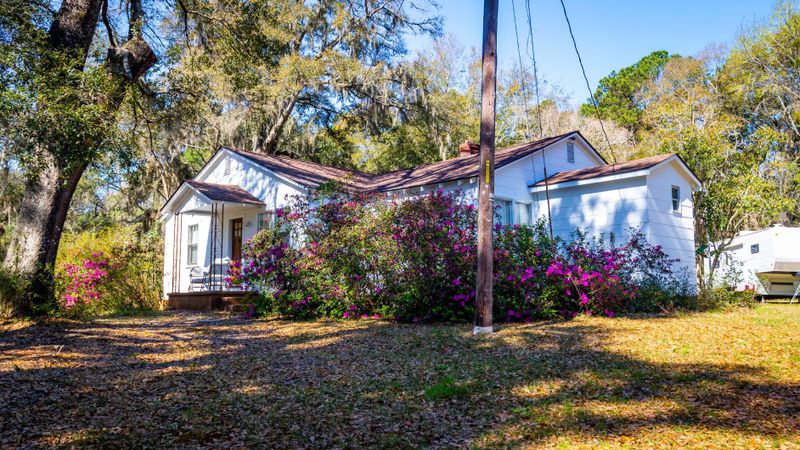 3210 River Rd, Johns Island, SC 29455