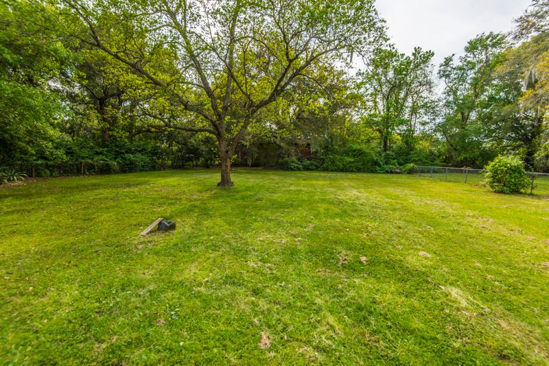 1039 Bradford Ave, Charleston, SC 29412