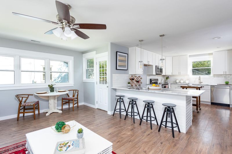 1130 Arant St, North Charleston, SC 29405
