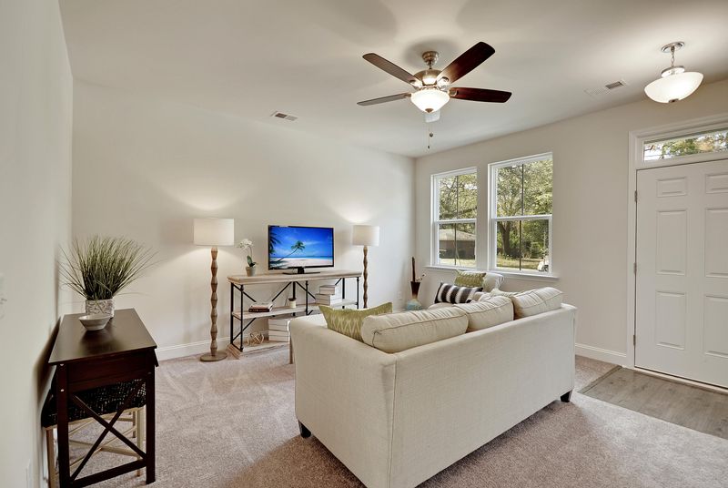 221 Alston St, Summerville, SC 29483