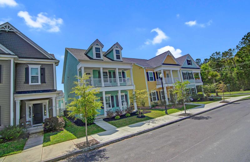 427 Forsythia Ave, Summerville, SC 29483