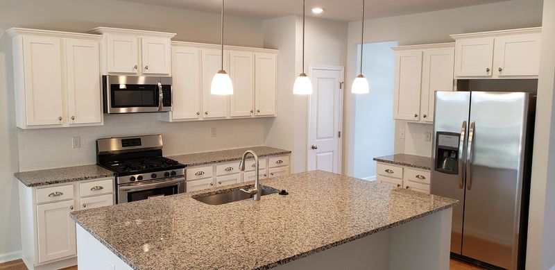 620 Kilarney Rd, Summerville, SC 29483