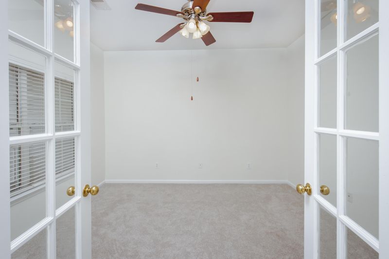 604 Summerfield Ct, Charleston, SC 29414