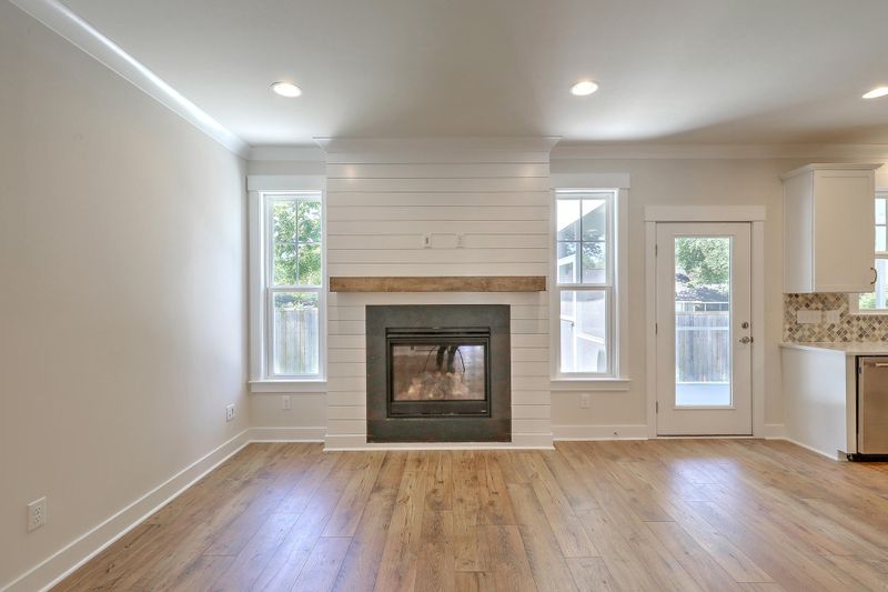 1285 Gannett Rd, Mount Pleasant, SC 29464