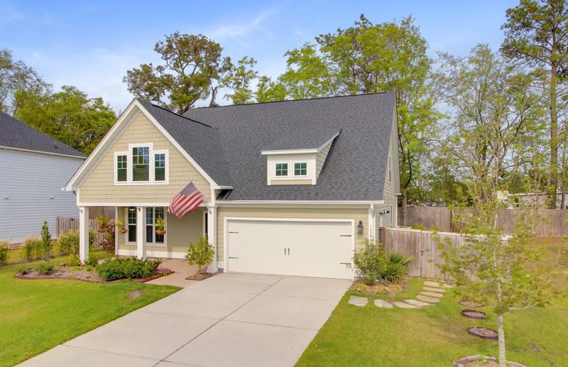 109 Long Needle Ln, Summerville, SC 29485