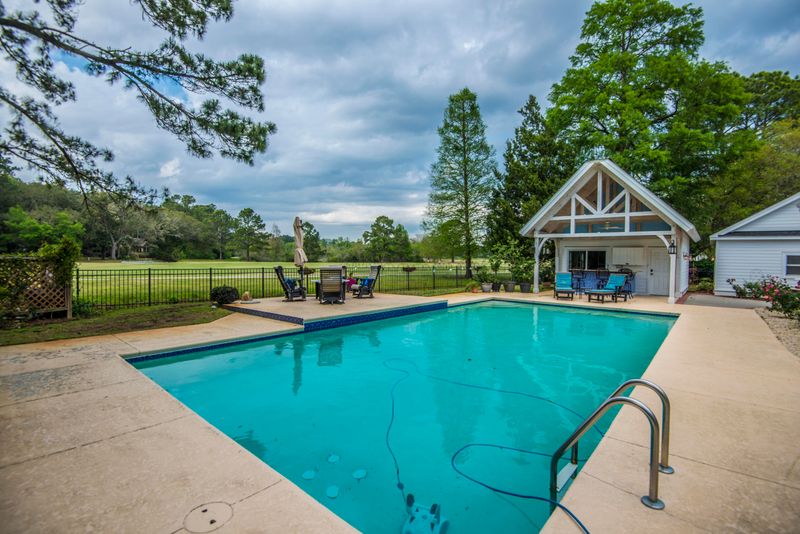 1188 Farm Quarter Rd, Mount Pleasant, SC 29464
