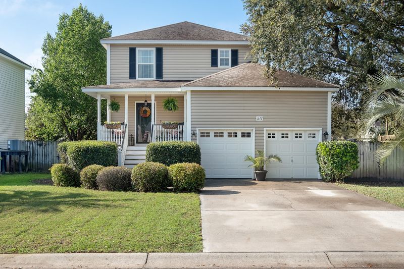 1577 Ocean Neighbors Blvd, James Island, SC 29412