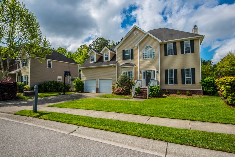 1968 N Smokerise Way, Mount Pleasant, SC 29466