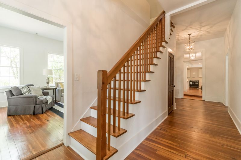 301 Clifton St, Summerville, SC 29483