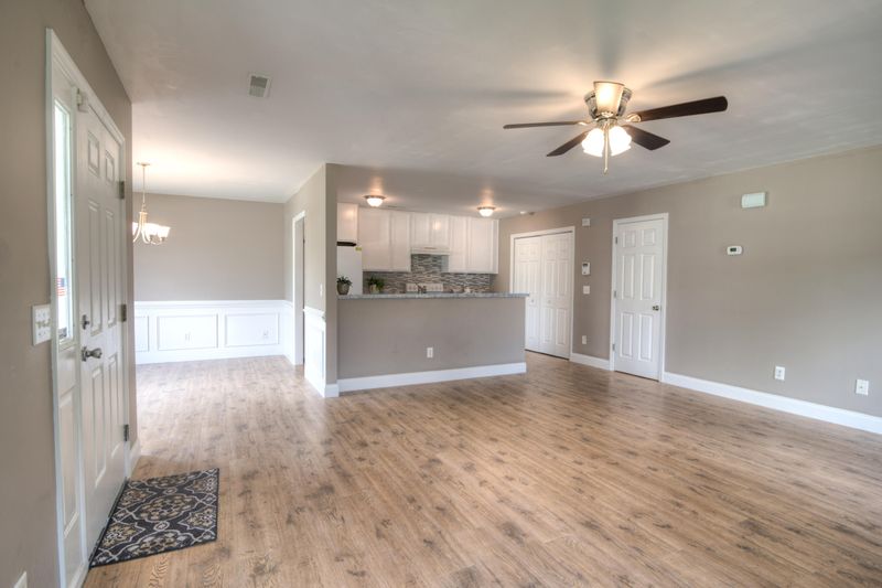 152 Jupiter Ln, Summerville, SC 29483