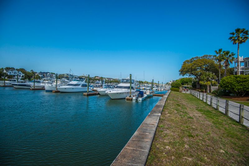 24 Morgans Cove Dr, Isle Of Palms, SC 29451