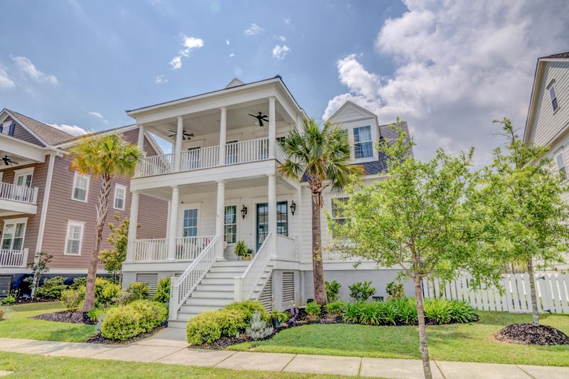 1670 Pierce St, Charleston, SC 29492