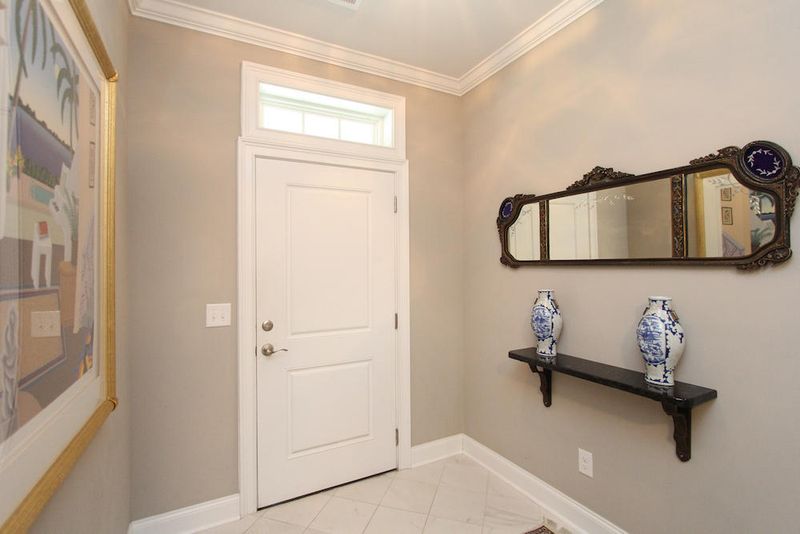 656 Coleman Blvd #104, Mount Pleasant, SC 29464