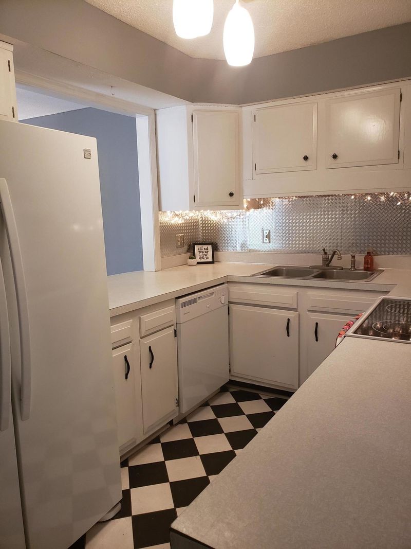 36 Milano St #F, Hanahan, SC 29410