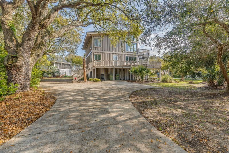12 57th Ave, Isle Of Palms, SC 29451