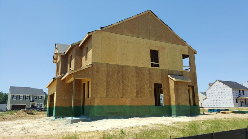 132 Sugeree Dr, Moncks Corner, SC 29461