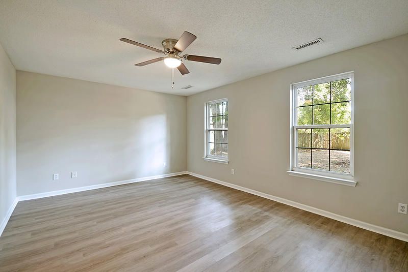 9970 Hallsford Dr, Ladson, SC 29456