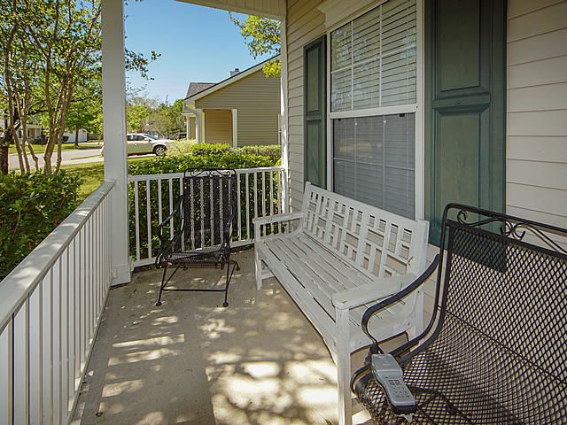 109 Rockdale Ln, Goose Creek, SC 29445