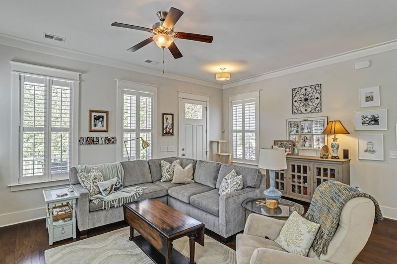 1114 John Mcenery Rd, Charleston, SC 29412