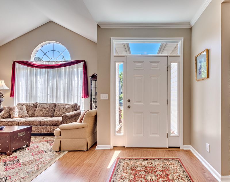 3196 Sonja Way, Mount Pleasant, SC 29466