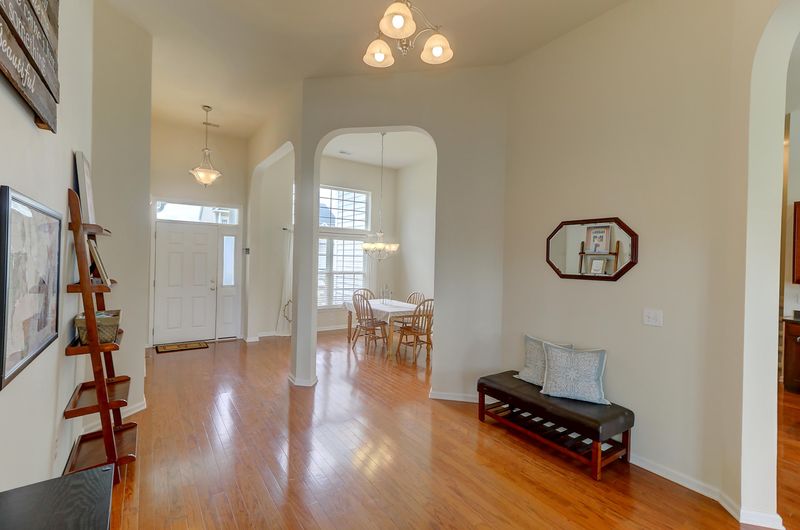 7317 Horned Grebe Ct, Hanahan, SC 29410