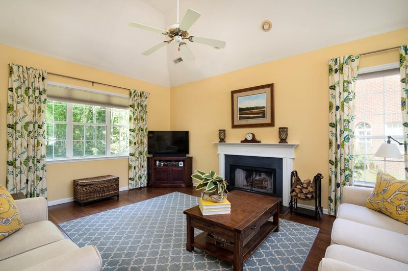 2655 Scarlet Oak Ct, Mount Pleasant, SC 29466