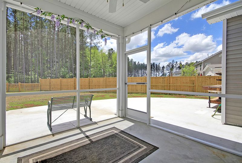 207 Saxony Loop, Summerville, SC 29486