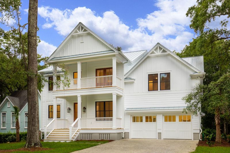 234 4th Ave, Mount Pleasant, SC 29464