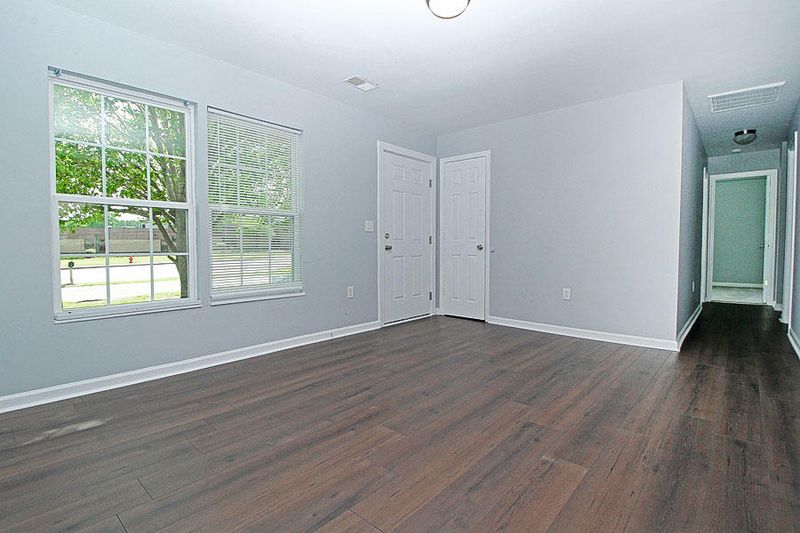 419 Judy Dr, Goose Creek, SC 29445