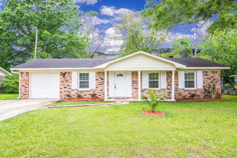 119 Clarine Dr, Goose Creek, SC 29445