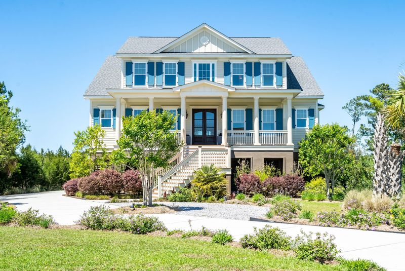 2704 Canebreak Ln, Mount Pleasant, SC 29466