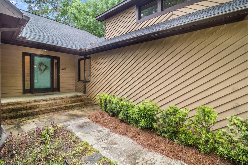300 Savannah Round, Summerville, SC 29485