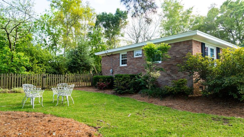 970 Mt Vernon Dr, James Island, SC 29412