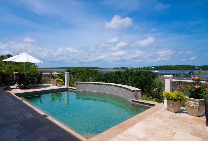 1905 E Canning Dr, Mount Pleasant, SC 29466