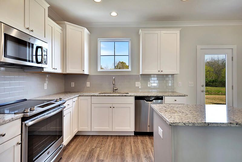 1110 Avery Dr, Moncks Corner, SC 29461