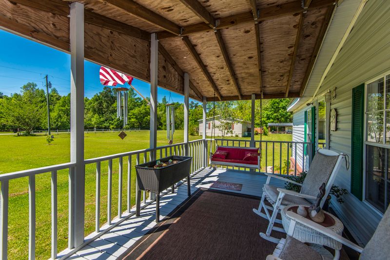 360 Generations Ln, Summerville, SC 29486