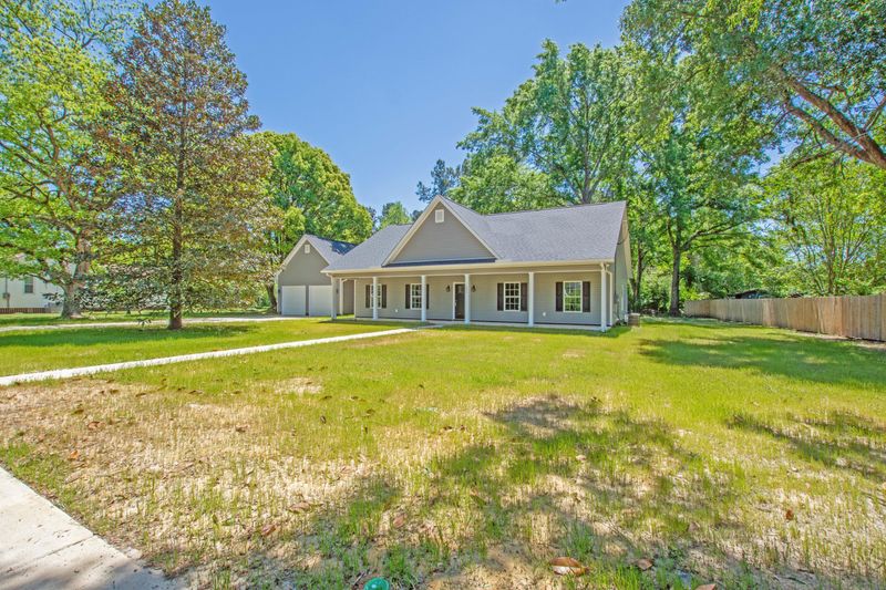 251 S Main St, Ridgeville, SC 29472