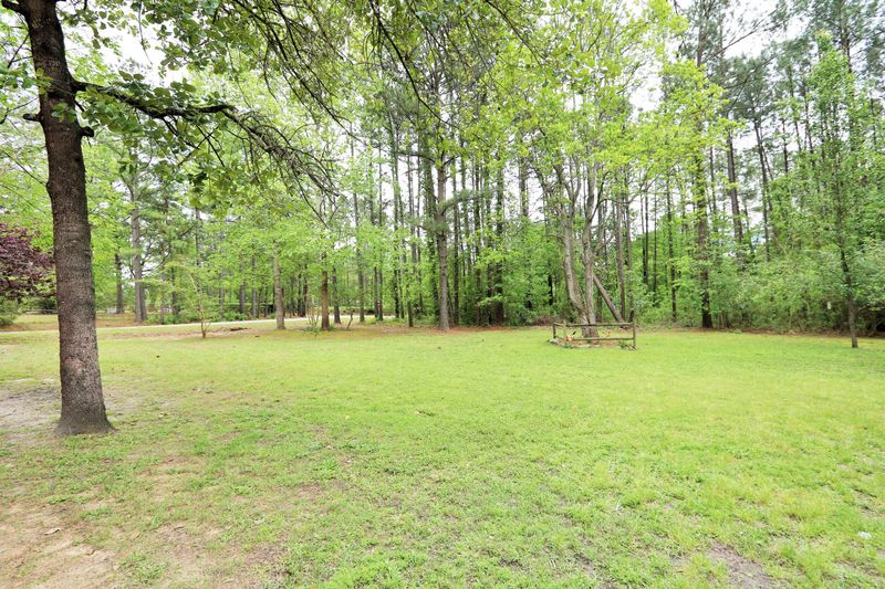 105 Beltree Ct, Moncks Corner, SC 29461