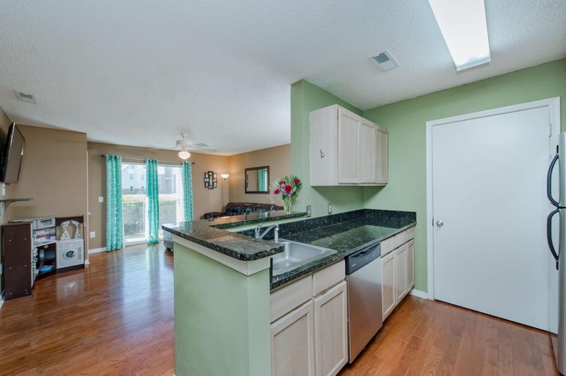 2011 N Highway 17 #1600c, Mount Pleasant, SC 29466