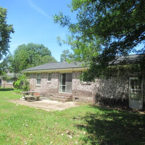 112 Williamsburg Ct, Goose Creek, SC 29445
