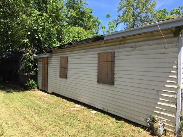 2180 Helm Ave, North Charleston, SC 29405