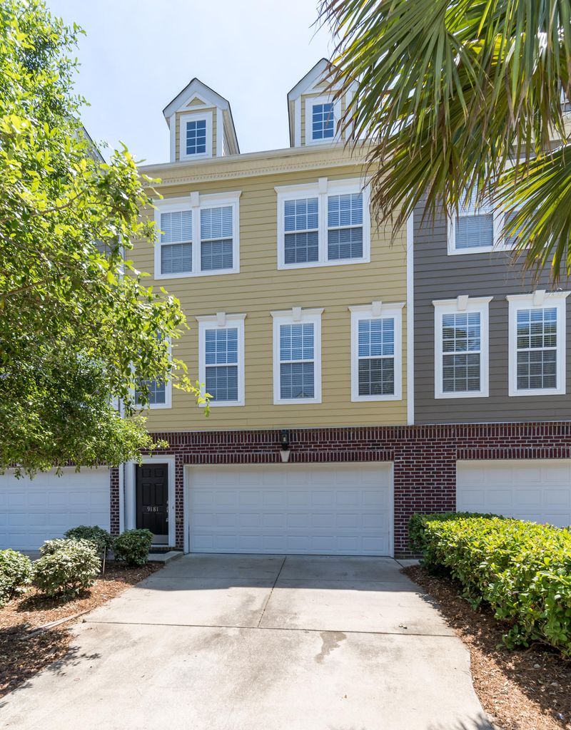 9181 Parlor Dr, Ladson, SC 29456