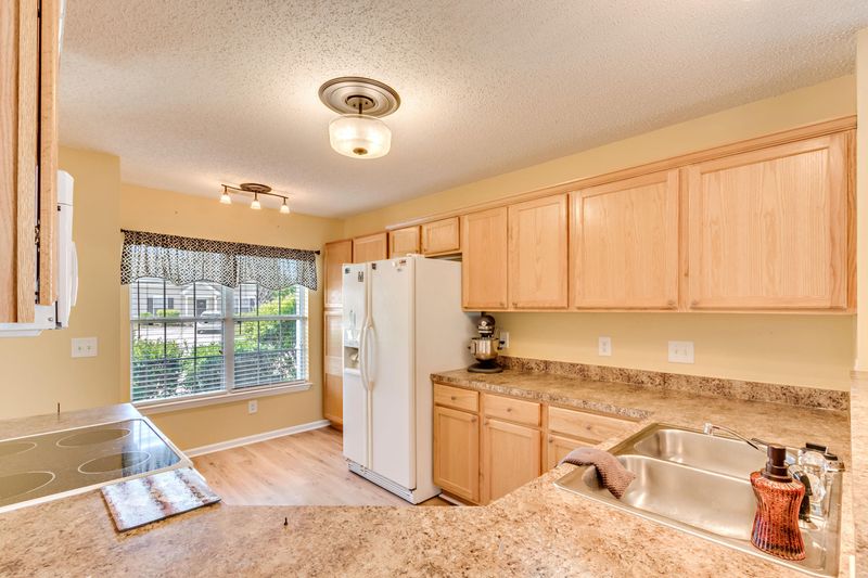 171 Townsend Way, Summerville, SC 29483