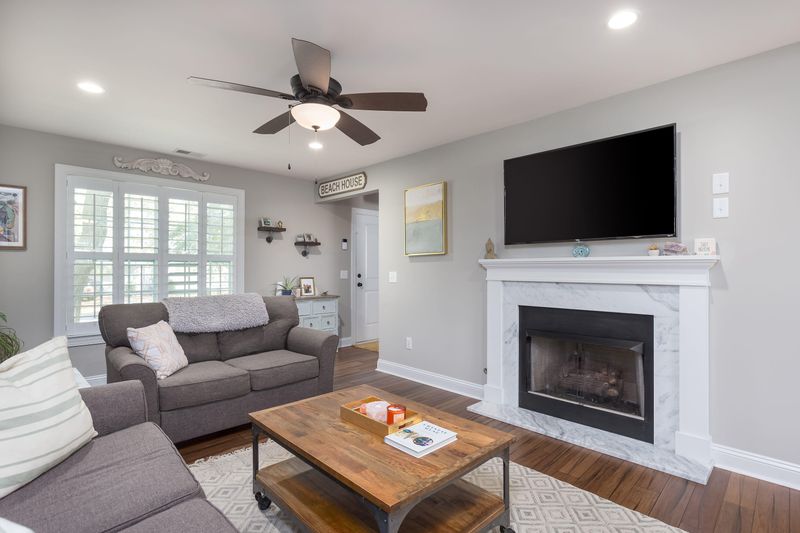 1347 Fort Lamar Rd, Charleston, SC 29412