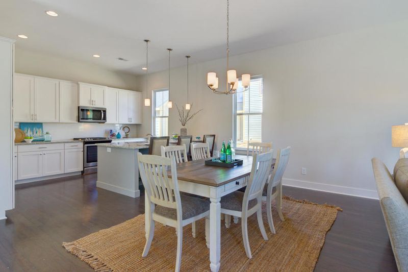 2721 Battery Pringle Dr, Johns Island, SC 29455