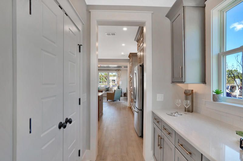 1198 Elliotts Cut Dr, James Island, SC 29412